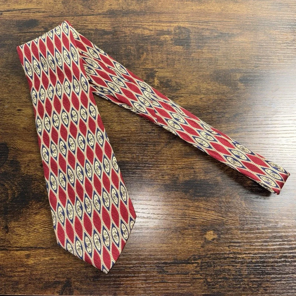 Vintage 1990s Neck Tie Roundtree &‎ York Silk Hand made USA Wide Geometric